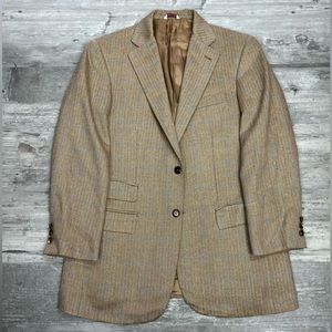 Andrew Carrington Tan Herringbone w/ Blue Windowpane Sport Coat 40R